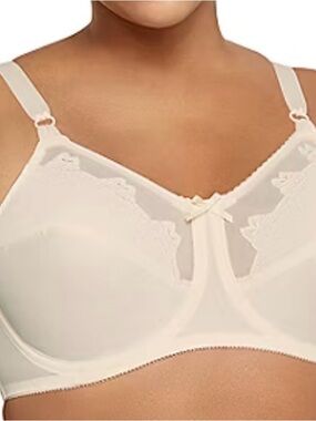 Bali Flower Underwire Cream Full-Coverage 34 DDD